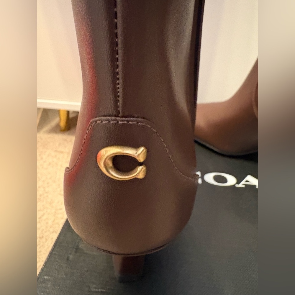 Coach Sculpted C Kitten Heel Leather Ankle Booties Maple Brown 8.5 NIB $275 - Picture 9 of 15